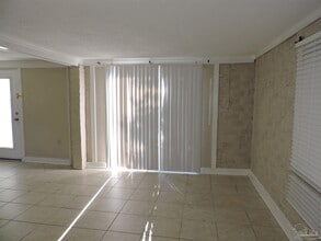 1414 E Jordan St in Pensacola, FL - Building Photo - Building Photo