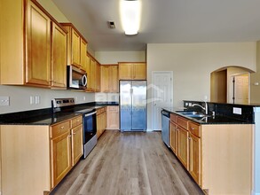 411 Pine Hill Ln in Goose Creek, SC - Building Photo - Building Photo
