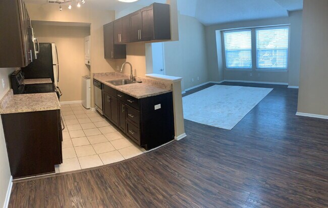 841 S Uravan Ct in Aurora, CO - Building Photo - Building Photo