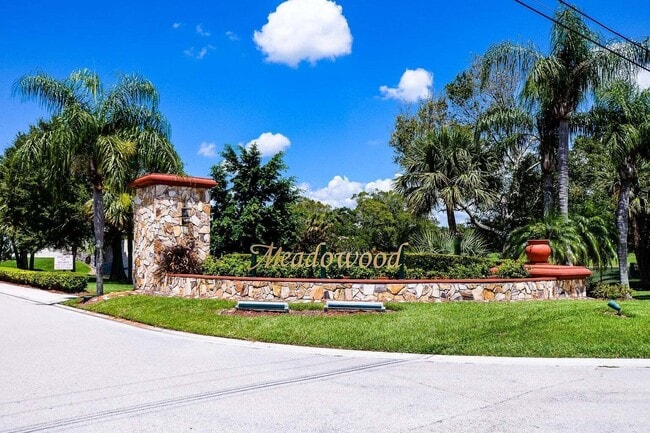 property at 9440 Meadowood Dr