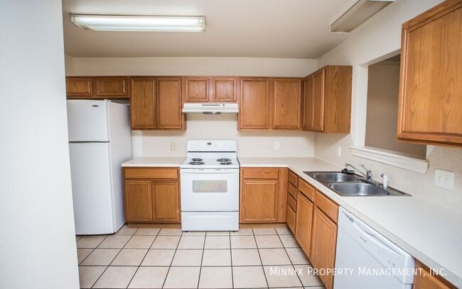 906 N Belmont Ave in Lubbock, TX - Building Photo - Building Photo