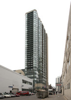 111 W Maple St Apartamentos