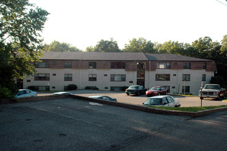 Juniper Hill Apartments in Kennett Square, PA - Building Photo - Building Photo