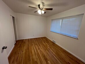 2120 Union Rd in St. Louis, MO - Foto de edificio - Building Photo