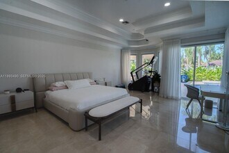 2493 Poinciana Dr in Weston, FL - Building Photo - Building Photo