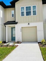1608 Pelican Dr in Davenport, FL - Building Photo