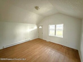 3 Miller St in Pittston, PA - Building Photo - Building Photo