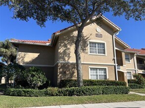 231 SW 116th Ave in Pembroke Pines, FL - Building Photo - Building Photo