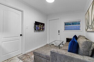 2610 SW 31st Ave, Unit SI ID1324003P in Miami, FL - Building Photo