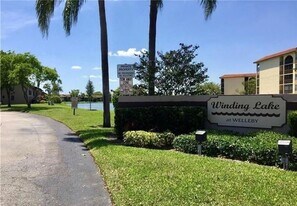 10011 Winding Lake Rd in Sunrise, FL - Building Photo