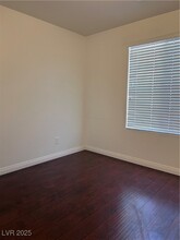 677 Jewel Tower St in Las Vegas, NV - Building Photo - Building Photo