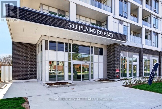 500 Plains Rd E in Burlington, ON - Building Photo - Building Photo