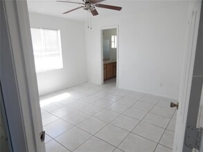 36 E Country Cove Way in Kissimmee, FL - Building Photo - Building Photo