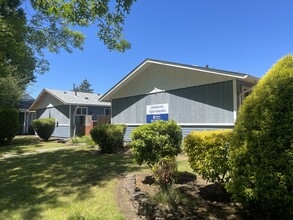 Quintero Apartments in Salem, OR - Building Photo - Building Photo