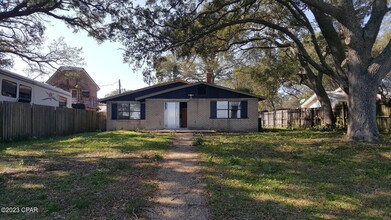 6229 E Hwy 98 in Panama City, FL - Building Photo - Building Photo