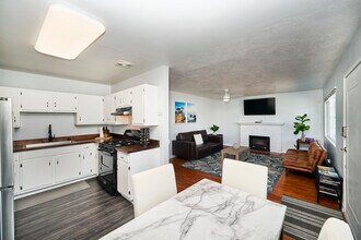 1349 Luzern St in Seaside, CA - Building Photo - Building Photo