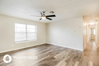1317 SW 63rd St in Oklahoma City, OK - Building Photo - Building Photo