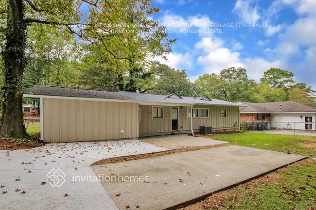 property at 2262 Dodson Dr