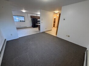 524 N Klevin St in Anchorage, AK - Building Photo - Building Photo