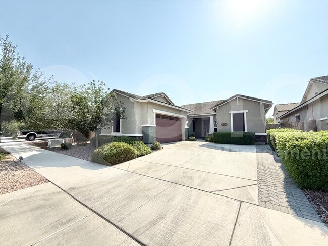 property at 23497 S 212th St