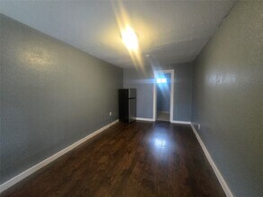 4902 FM1765 in Texas City, TX - Building Photo - Building Photo