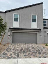 6614 Nimbus Ave in Las Vegas, NV - Building Photo - Building Photo