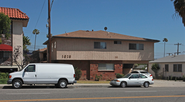 1028 Western Ave in Glendale, CA - Building Photo - Building Photo