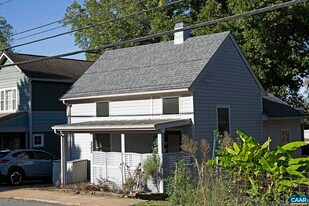 223 4th St NW in Charlottesville, VA - Building Photo