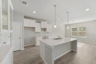 25609 Aster Trl in Magnolia, TX - Building Photo - Building Photo