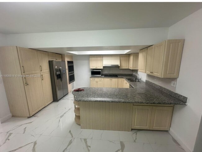 19727 SW 118th Pl in Miami, FL - Building Photo - Building Photo