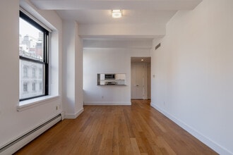 Tribeca House - 53 Park Place in New York, NY - Building Photo - Interior Photo