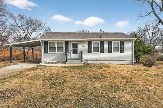 property at 13811 10th Terrace