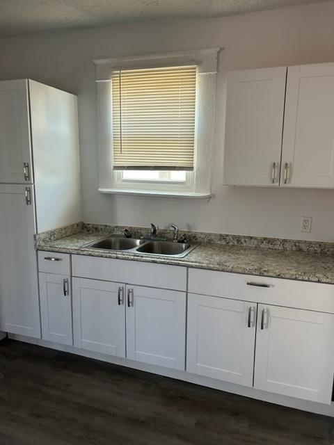 1102 Edith Blvd SE in Albuquerque, NM - Building Photo - Building Photo