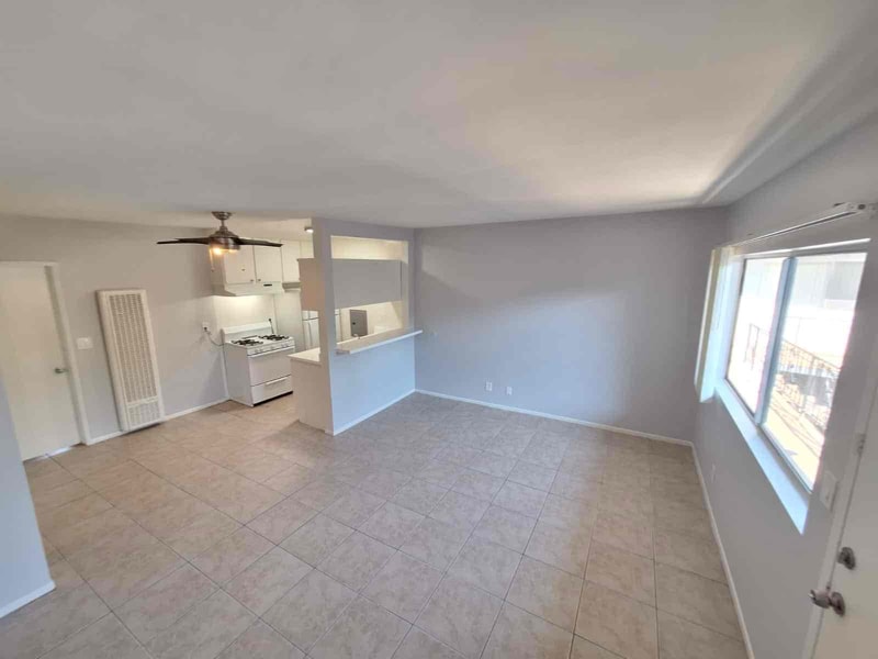 4660 Kester Ave in Los Angeles, CA - Building Photo