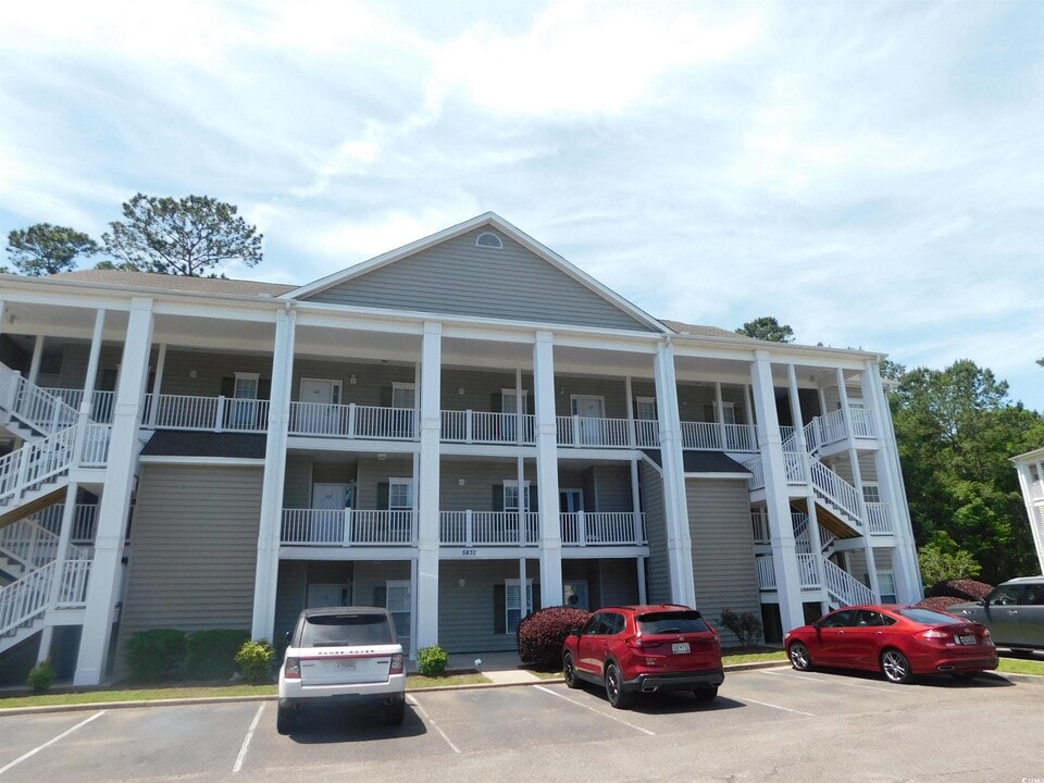 5870 Longwood Dr in Murrells Inlet, SC - Building Photo