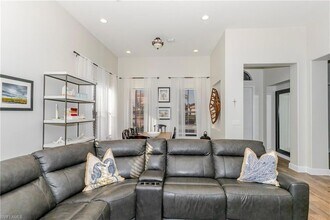 5104 Salerno St in Ave Maria, FL - Foto de edificio - Building Photo