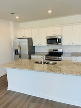 280 Kenoot Dr in Mcdonough, GA - Building Photo - Building Photo