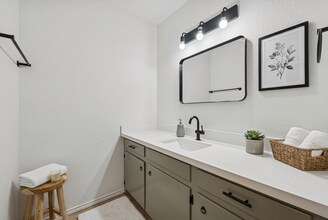 2413 Mimosa St in Mission, TX - Building Photo - Building Photo