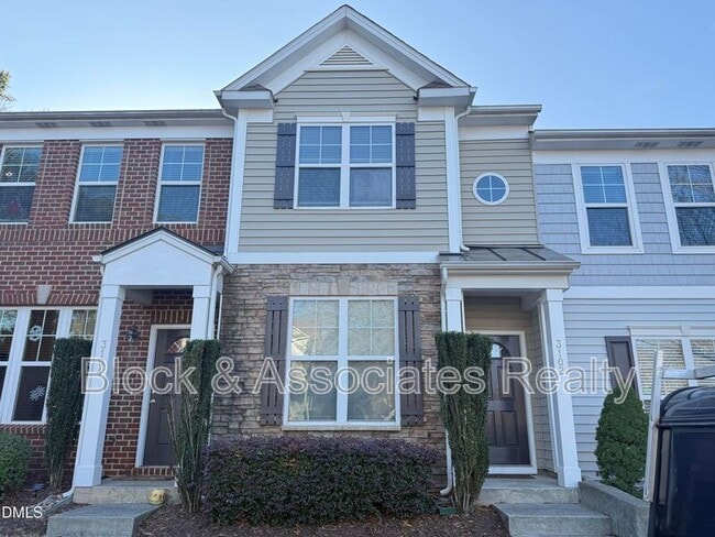 property at 3102 Berkeley Springs Pl