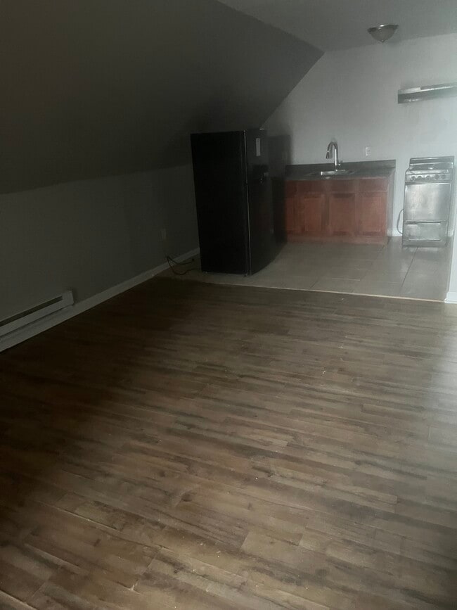 375 S 10th St, Unit 3