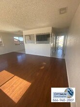 16043 Puesta Del Sol Dr in Victorville, CA - Building Photo - Building Photo