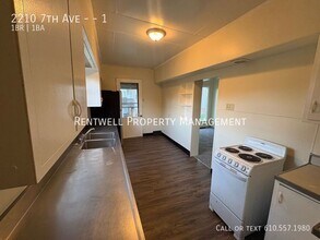 2210 7th Ave in Beaver Falls, PA - Building Photo - Building Photo