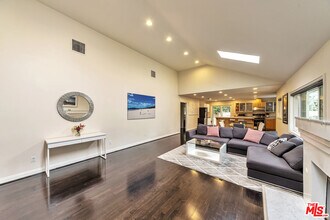 3938 Tracy St in Los Angeles, CA - Building Photo - Building Photo