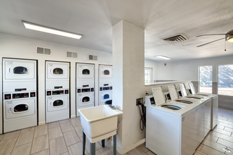 Jerome Apartments in Glendale, AZ - Building Photo - Building Photo