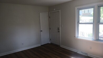 305 N Franklin St in Reidsville, NC - Building Photo - Building Photo