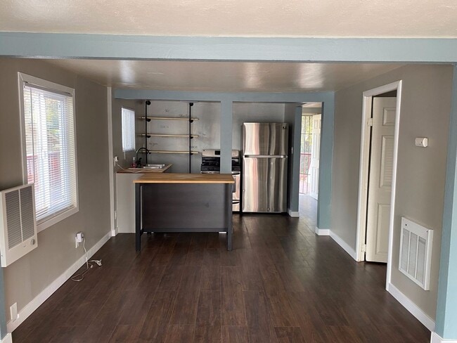 118 Sycamore St in Fremont, CA - Building Photo - Building Photo