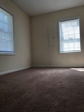 925 Gillete St in Winston-Salem, NC - Building Photo - Building Photo