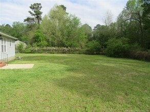 910 Edenwood Dr in Fayetteville, NC - Building Photo - Building Photo