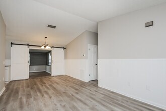 204 Lily Pad Ln in Eustis, FL - Building Photo - Building Photo