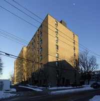 Huguenot House in New Rochelle, NY - Building Photo - Building Photo